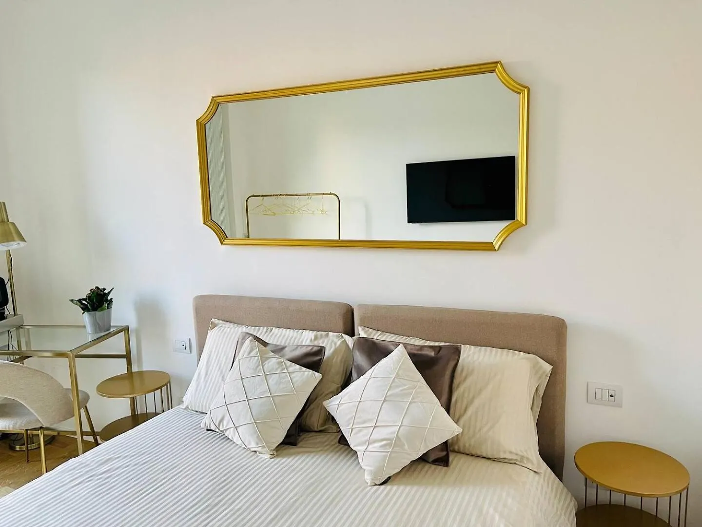 Leaf Apartments - Solari / Tortona Milan Italy